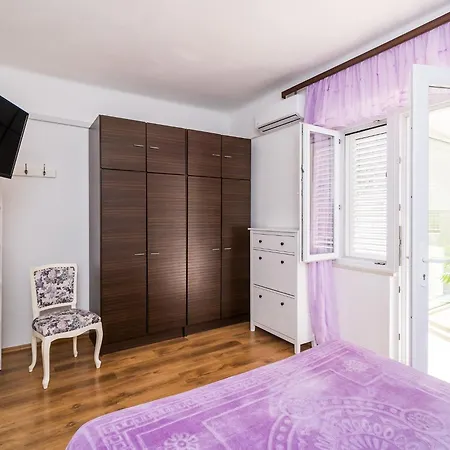 Apartman Nina- Two Bedroom With Terrace And Sea View Apt67