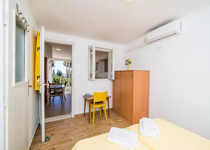 Nina- Two Bedroom With Terrace And Sea View Apt67 Appartamento *